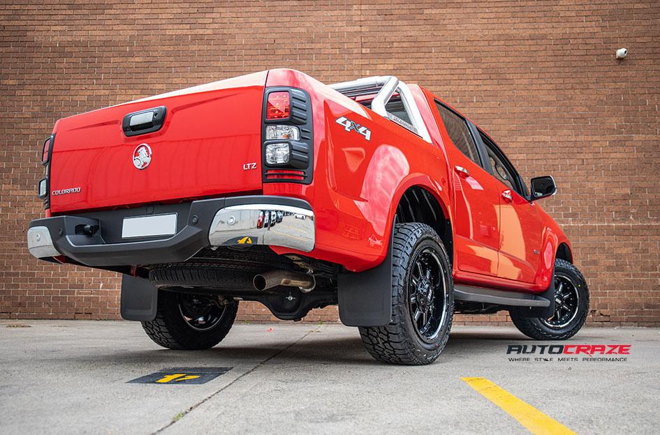 HOLDEN COLORADO GD10 GLOSS BLACK MILLED